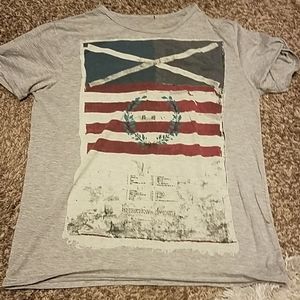 Unique patriotic short sleeve thin t shirt.